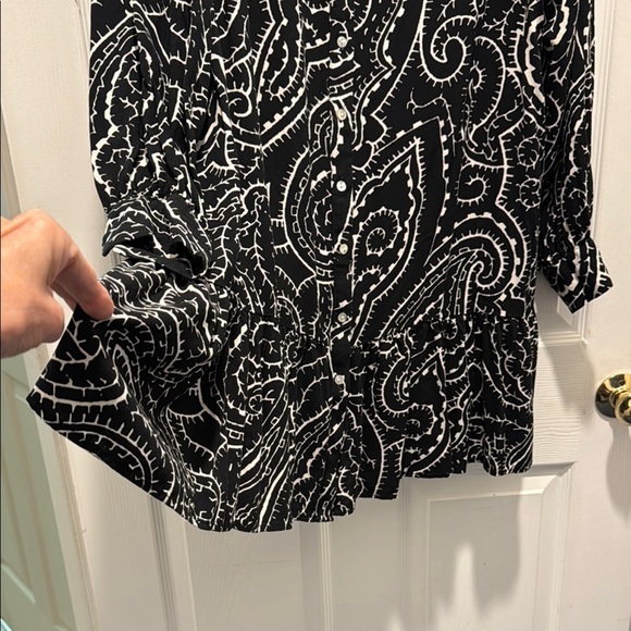 H&M Black and White Graphic Long Sleeve Dress - Picture 11 of 12